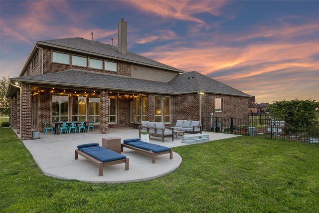 3030 Wincrest Drive, Rockwall, TX 75032