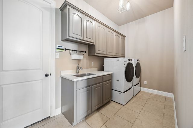 3030 Wincrest Drive, Rockwall, TX 75032