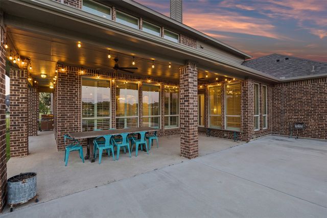 3030 Wincrest Drive, Rockwall, TX 75032