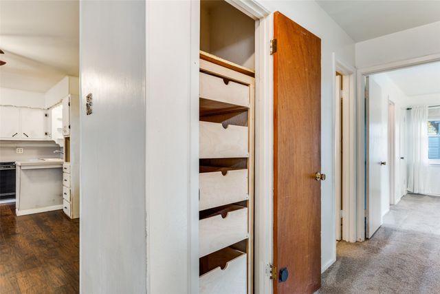 1220 Norwood Drive, Hurst, TX 76053