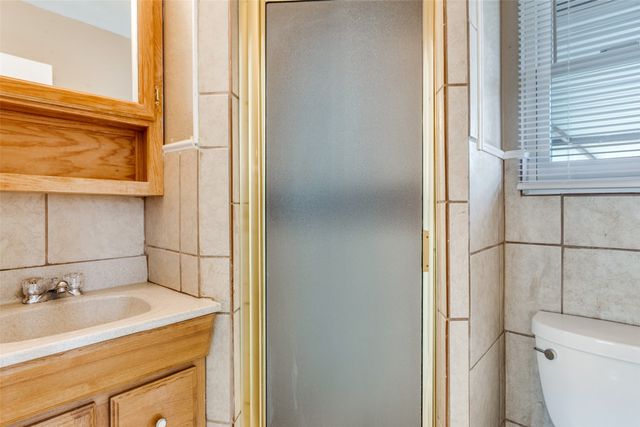 1220 Norwood Drive, Hurst, TX 76053