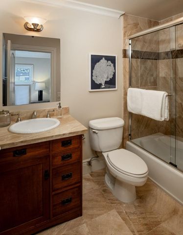 17 Almendral Avenue, Atherton, CA 94027