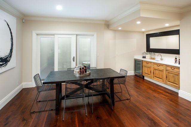 17 Almendral Avenue, Atherton, CA 94027