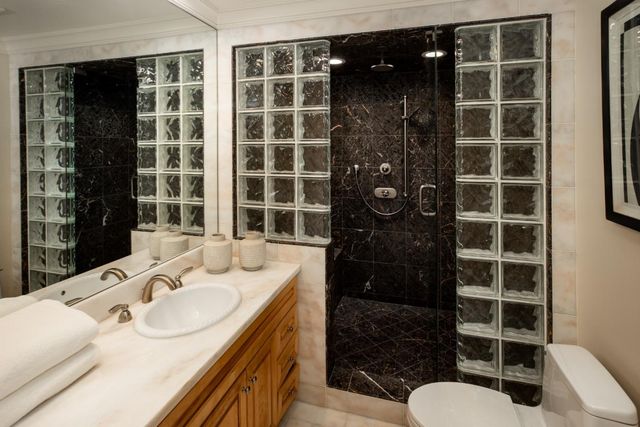 17 Almendral Avenue, Atherton, CA 94027