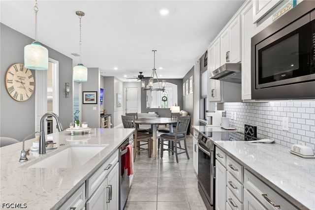 11974 Westmoreland WAY, Fort Myers, FL 33913