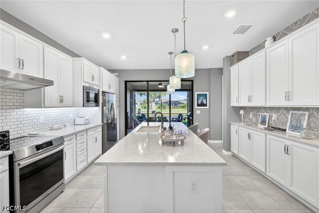 11974 Westmoreland WAY, Fort Myers, FL 33913