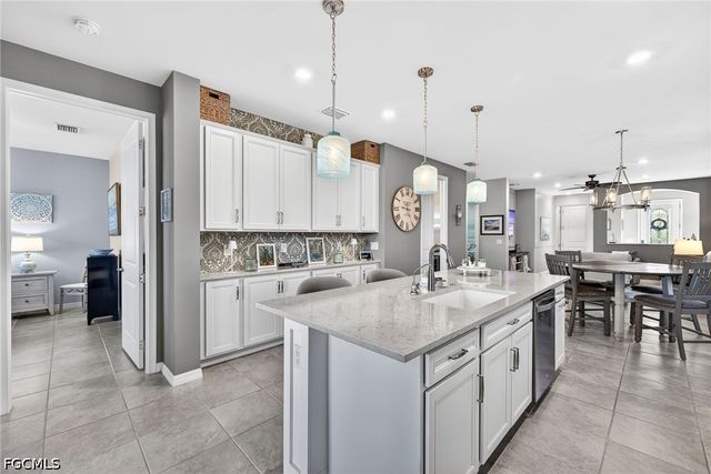 11974 Westmoreland WAY, Fort Myers, FL 33913