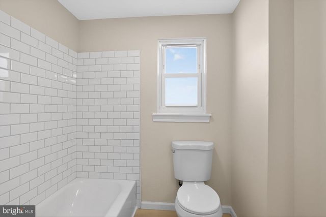 1283 IRMA RD, Warminster, PA 18974