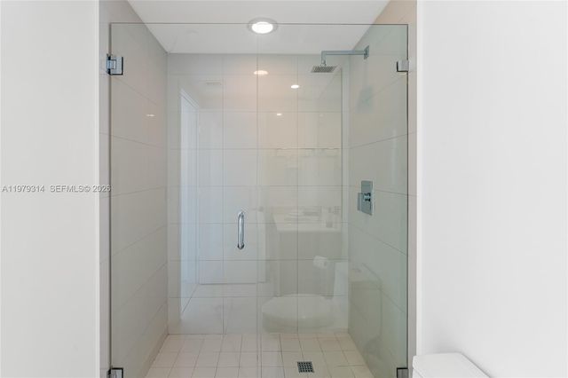 1300 S Miami Ave 2305, Miami, FL 33130