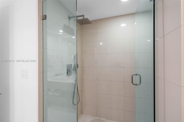 1300 S Miami Ave 2305, Miami, FL 33130