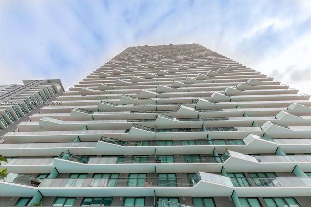 1300 S Miami Ave 2305, Miami, FL 33130