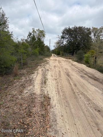 na Pecan Shadows Drive, Youngstown, FL 32466