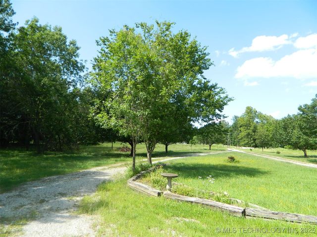 399987 W 3700 Road, Ramona, OK 74061
