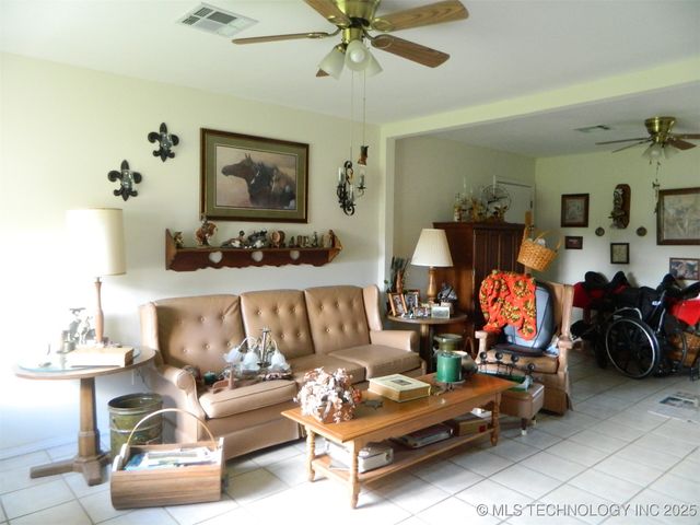 399987 W 3700 Road, Ramona, OK 74061