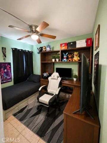 488 E Gilbert, San Bernardino, CA 92404
