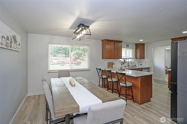 14411 116th Avenue Ct E, Puyallup, WA 98374