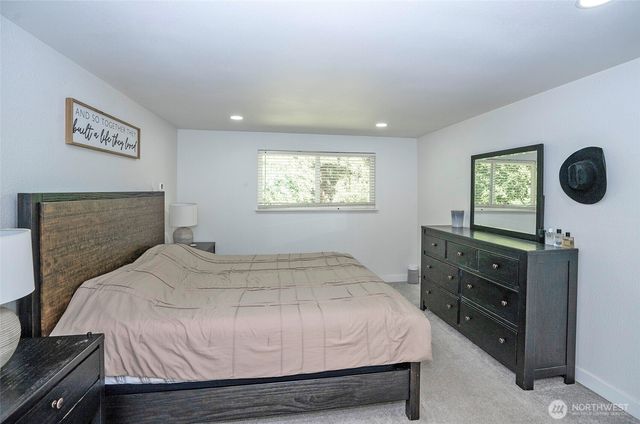 14411 116th Avenue Ct E, Puyallup, WA 98374