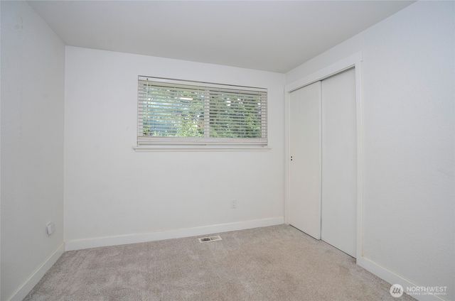 14411 116th Avenue Ct E, Puyallup, WA 98374