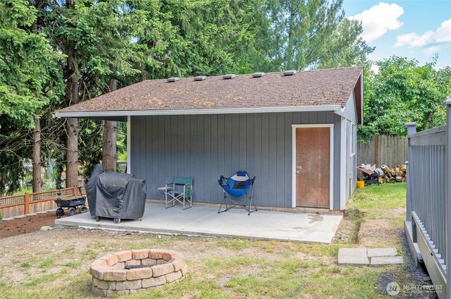 14411 116th Avenue Ct E, Puyallup, WA 98374