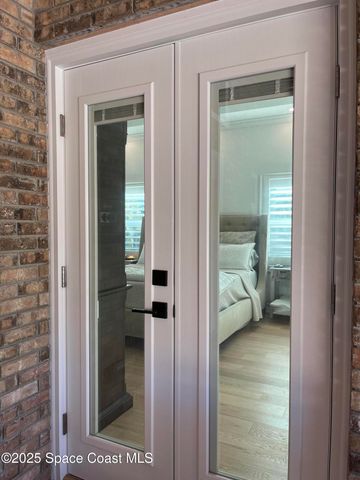 588 Peregrine Drive, Indialantic, FL 32903