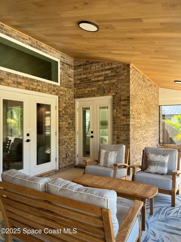 588 Peregrine Drive, Indialantic, FL 32903