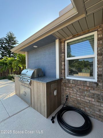 588 Peregrine Drive, Indialantic, FL 32903