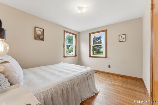 87 Lewis Street, Middletown, CT 06457
