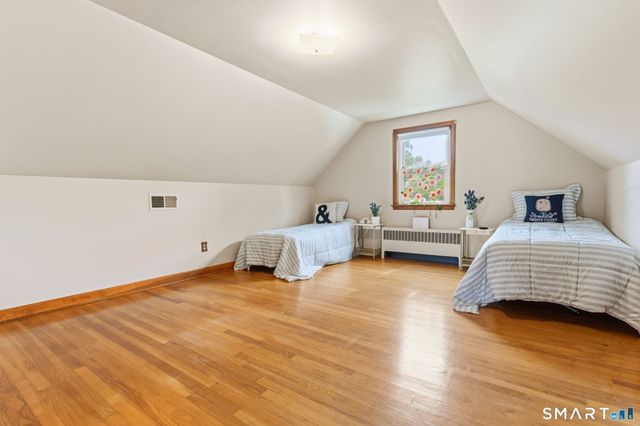 87 Lewis Street, Middletown, CT 06457