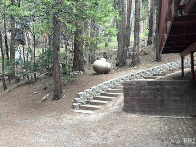 1724 Alta Sierra Road, Wofford Heights, CA 93285