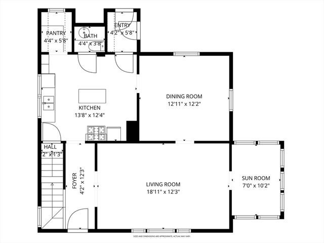36 Queen St, Holyoke, MA 01040