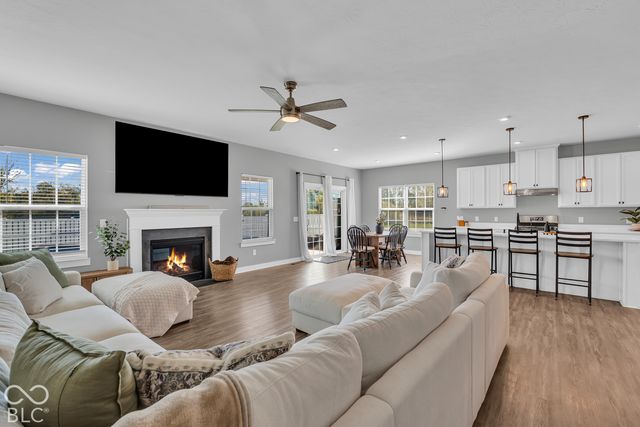 2841 Simsbury Lane, Brownsburg, IN 46112