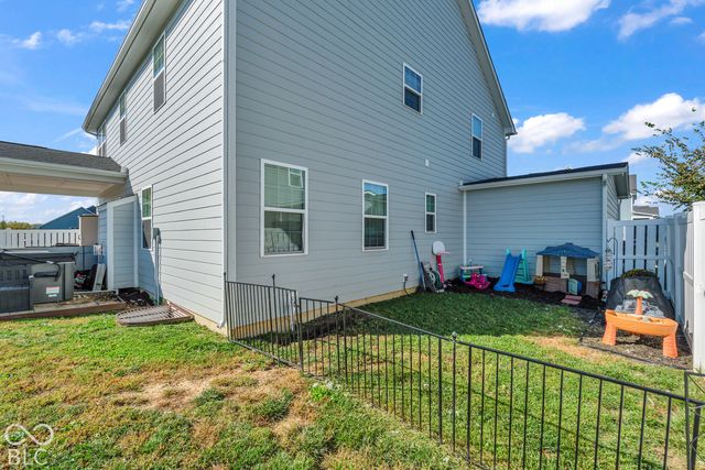 2841 Simsbury Lane, Brownsburg, IN 46112