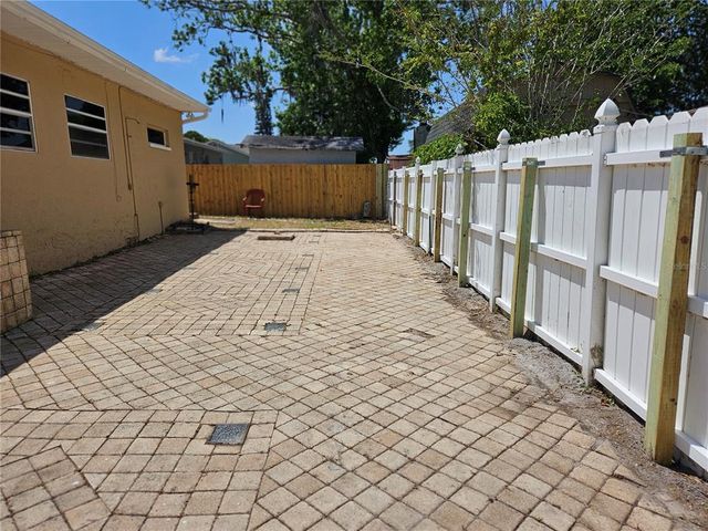 5147 LARCH LANE, New Port Richey, FL 34653