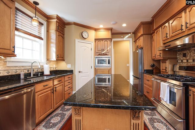 19 Gills Crossing Court, Columbia, SC 29223