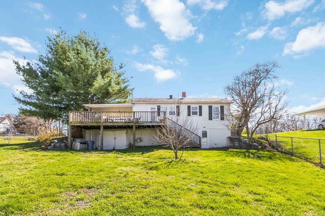 975 Big Hill Road, Berea, KY 40403