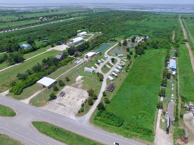 18076 Highway 3235, Galliano, LA 70354