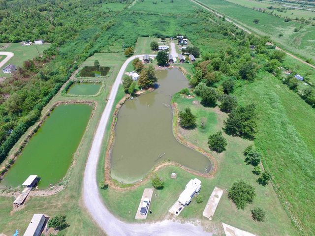 18076 Highway 3235, Galliano, LA 70354
