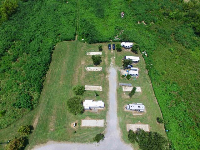 18076 Highway 3235, Galliano, LA 70354