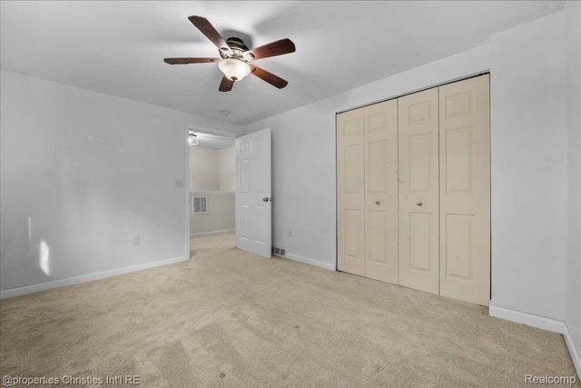 10069 Fairview Street, Taylor, MI 48180