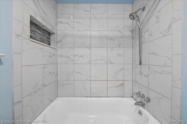 10069 Fairview Street, Taylor, MI 48180