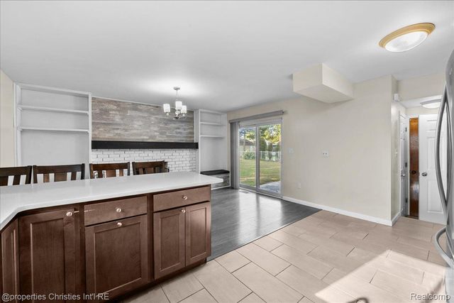 10069 Fairview Street, Taylor, MI 48180