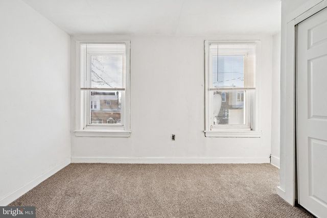 146 MAPLE AVE, Oaklyn, NJ 08107