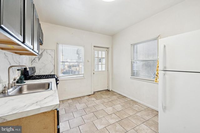 146 MAPLE AVE, Oaklyn, NJ 08107