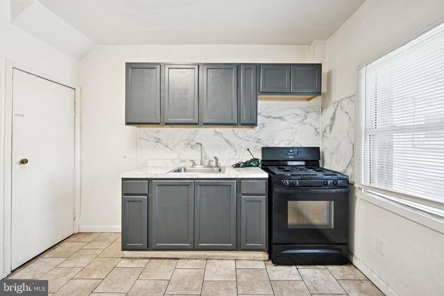 146 MAPLE AVE, Oaklyn, NJ 08107