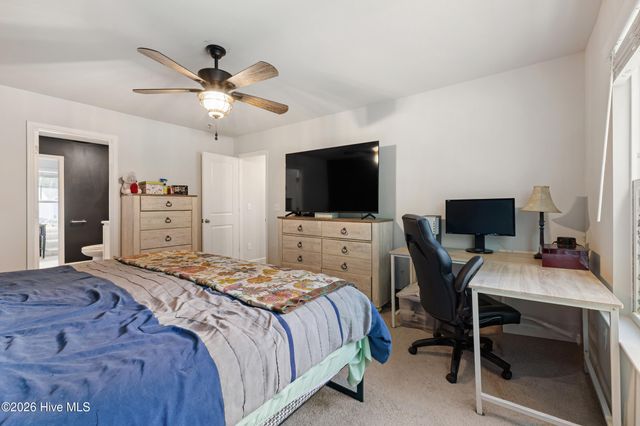 9363 Vineyard Grove Lane NE, Leland, NC 28451