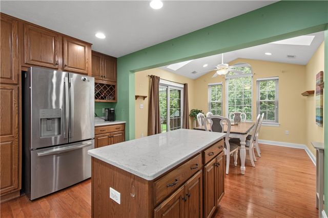 3012 Laura Ln, Cecil, PA 15055