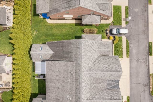 3012 Laura Ln, Cecil, PA 15055