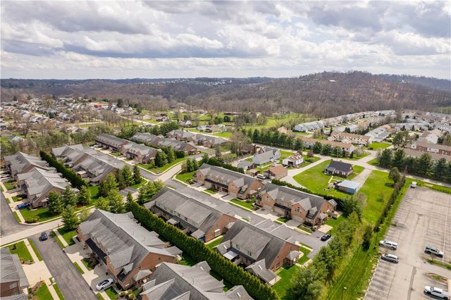 3012 Laura Ln, Cecil, PA 15055
