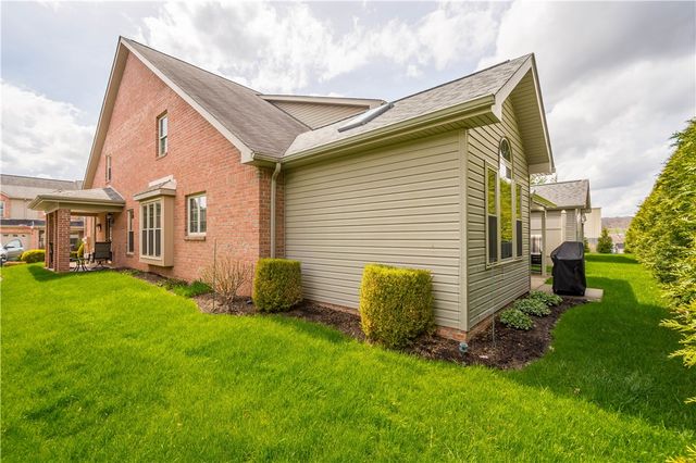 3012 Laura Ln, Cecil, PA 15055