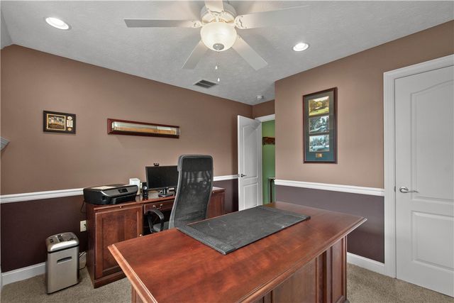 3012 Laura Ln, Cecil, PA 15055